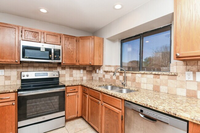 Building Photo - 8701 Elbe Trail