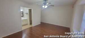 Building Photo - 206 Meadow Path Dr