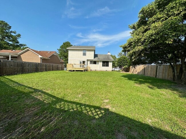 Building Photo - 3424 Hastings Dr