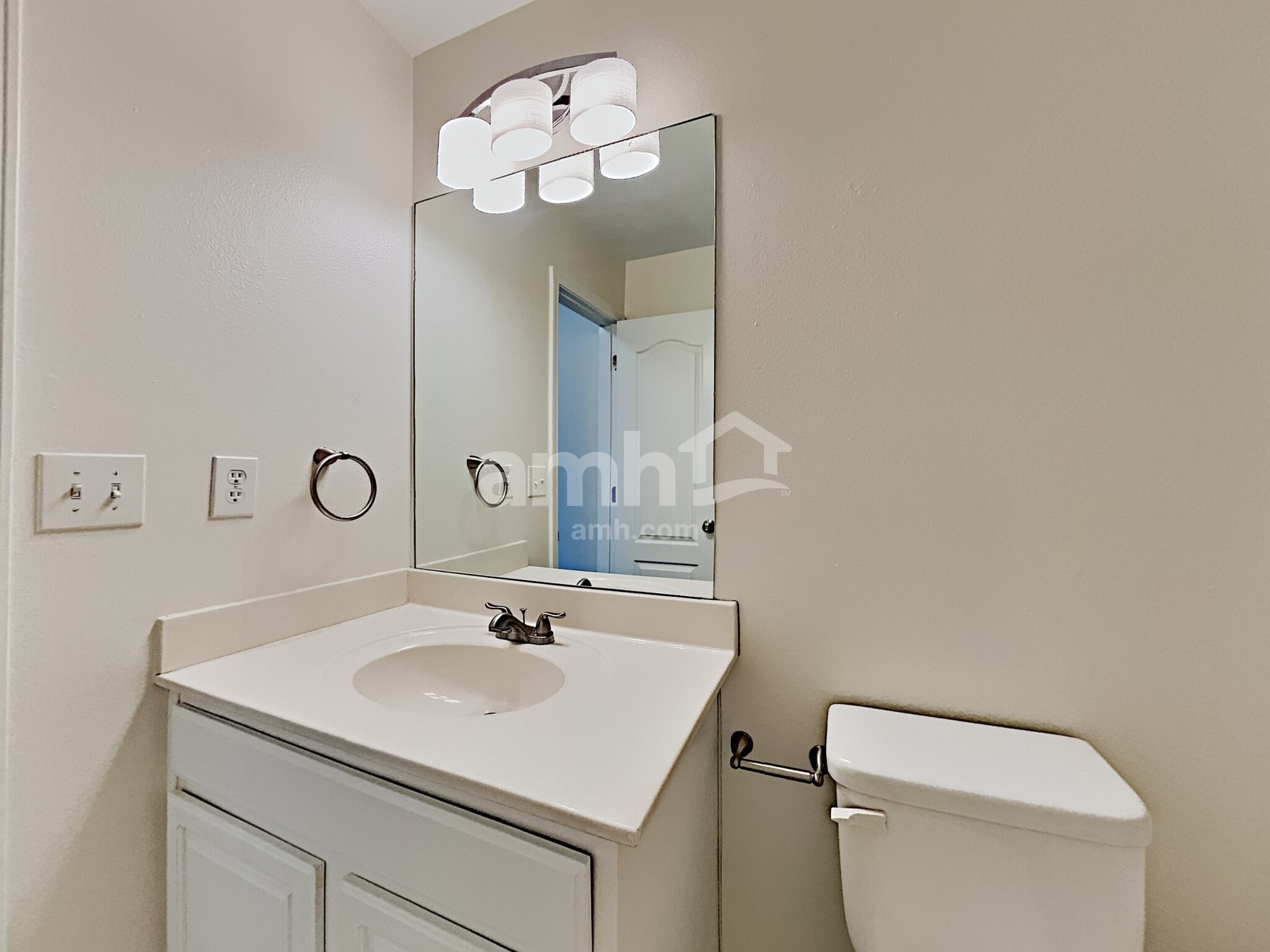 Building Photo - 2631 Bald Cypress Dr