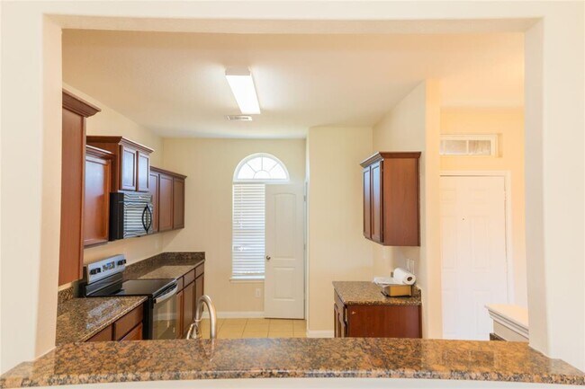 Building Photo - 5123 Harbor Palm Dr