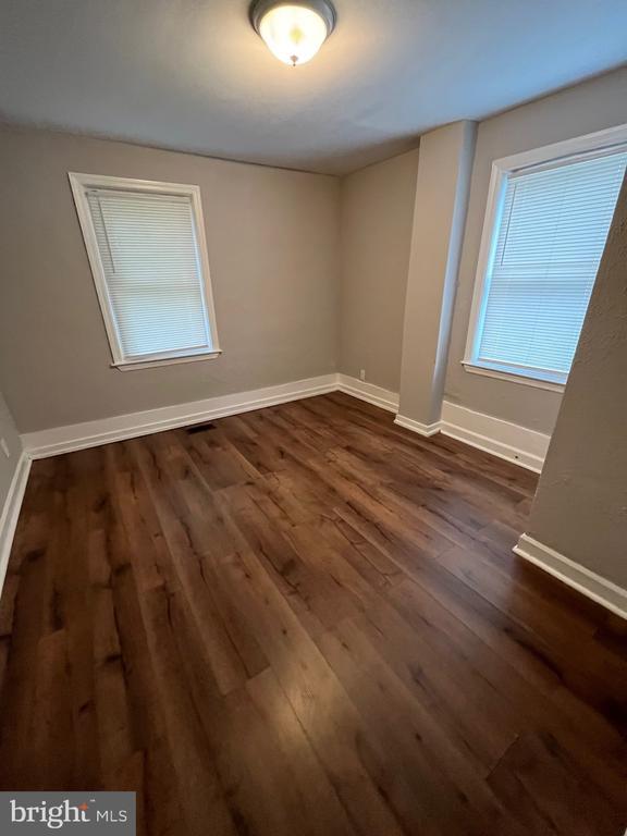 Building Photo - 5413 Belle Vista Ave