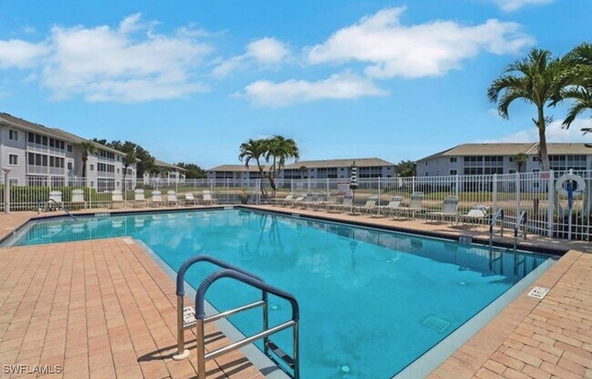 Building Photo - 7818 Great Heron Way