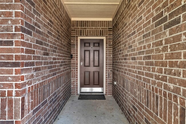 Building Photo - 26919 Springflight Ln