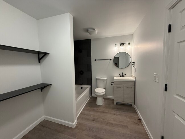 Building Photo - 5044 S Old 3C Hwy