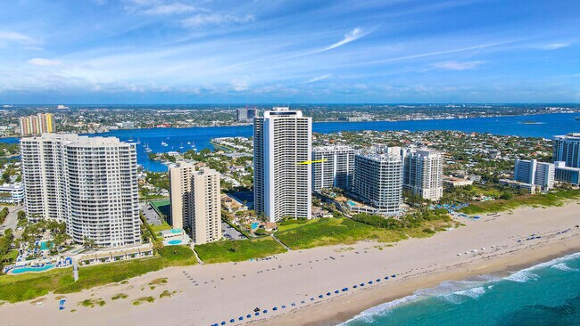 Building Photo - 3000 N Ocean Dr