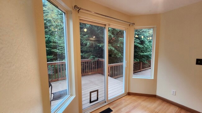 Building Photo - 35336 10th Pl SW