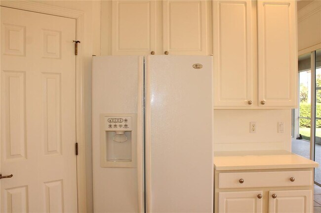 Building Photo - 11257 28th St Cir E