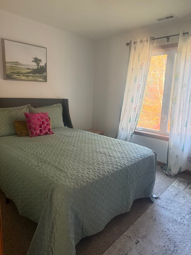 Building Photo - 614 Salls Rd