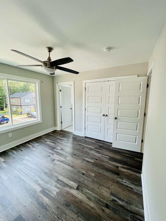 Building Photo - 51 Zentry Pl