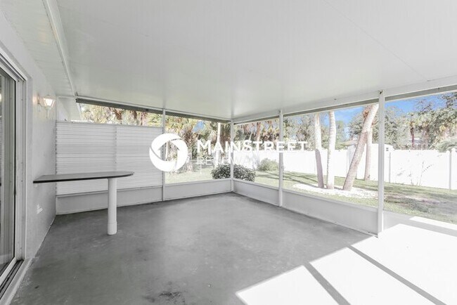 Building Photo - 3 Bedroom Pet-Friendly Home in North Port, FL with Main Street Renewal
