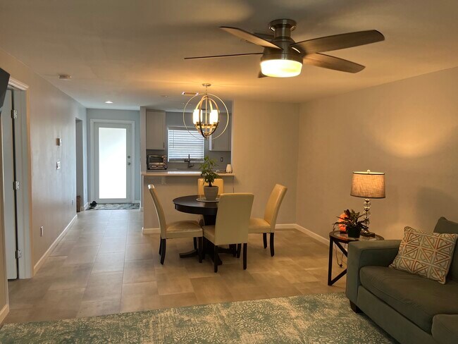 Building Photo - 401 SW Natura Ave