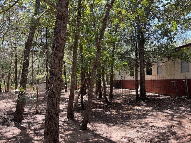 Building Photo - 109 High View Ranch Dr