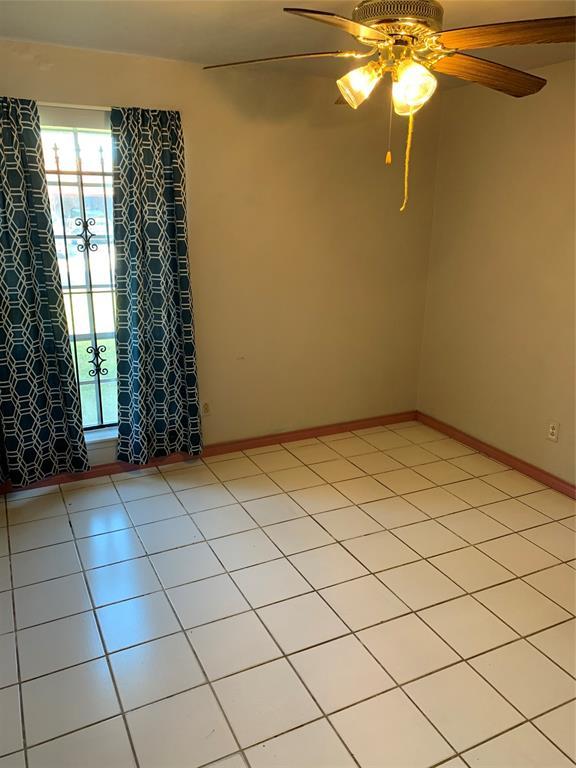 Building Photo - 538 Glenvale Dr