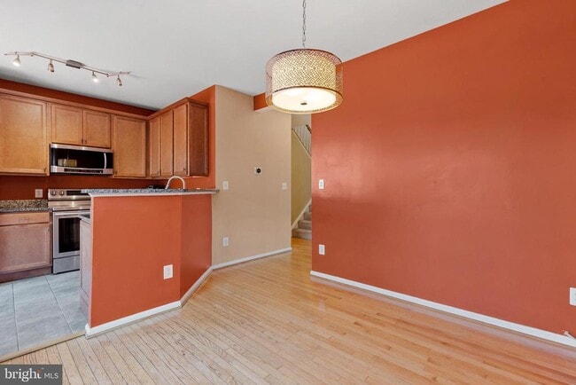 Building Photo - 13129 Englishwood Ln