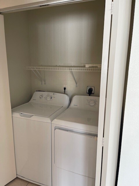 Building Photo - 1869 Highland Rd