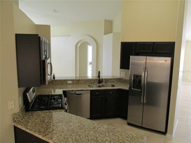 Building Photo - 1524 Maximilian Dr