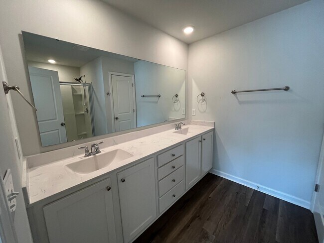 Building Photo - 1643 KIlldeer Ln