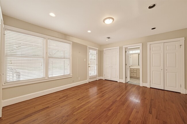 Building Photo - 1807 Crocker St