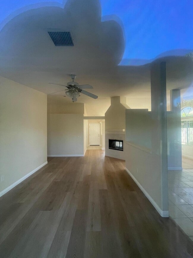 Building Photo - 30750 Avenida Juarez