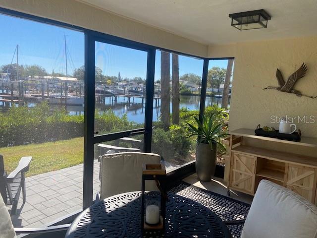 Building Photo - 646 Yardarm Dr