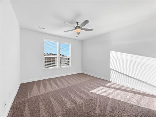 Building Photo - 622 Saxony Dr