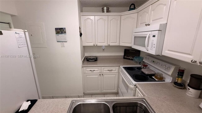 Building Photo - 11715 SW 18th St