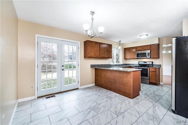 Building Photo - 1369 Nykiel Ct