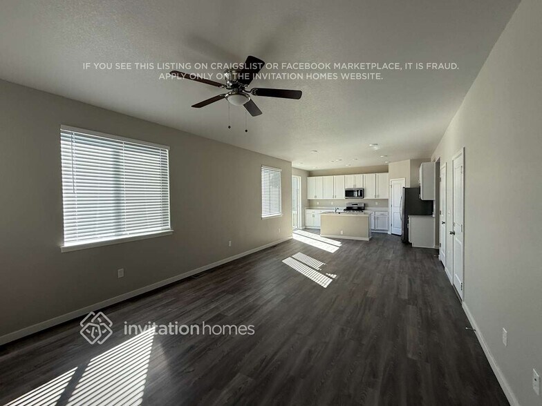 Building Photo - 4418 Trader St