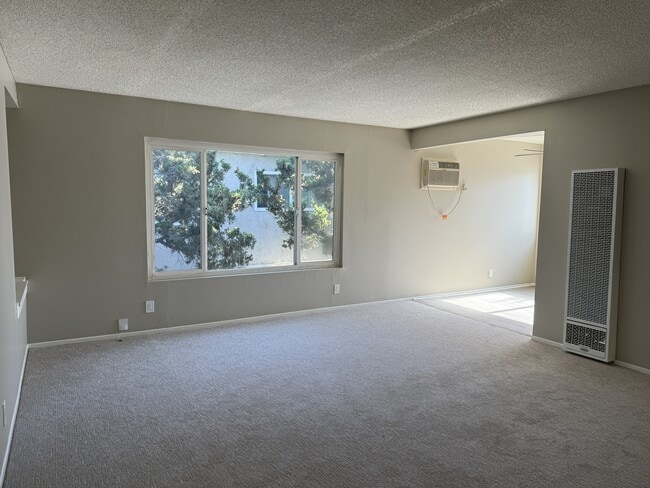 Building Photo - 204 N Berkeley Ave