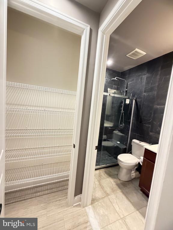 Building Photo - 3516 Timber Green Dr