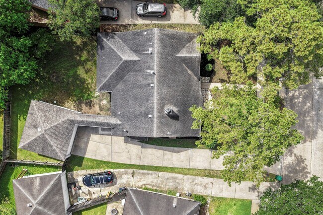 Building Photo - 1015 Rock Canyon Dr