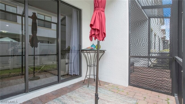 Building Photo - 9460 Sardinia Way