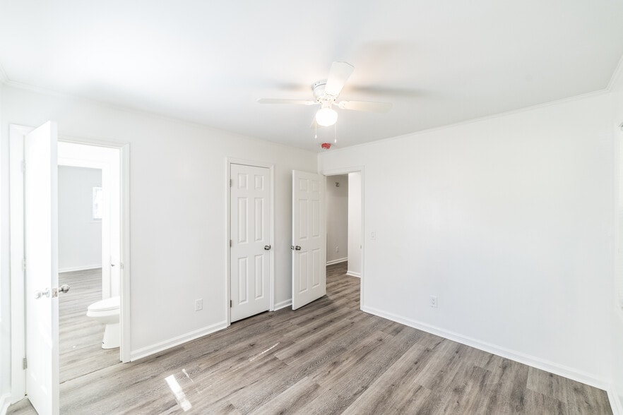 Building Photo - 3610 Dawnwood Dr NW