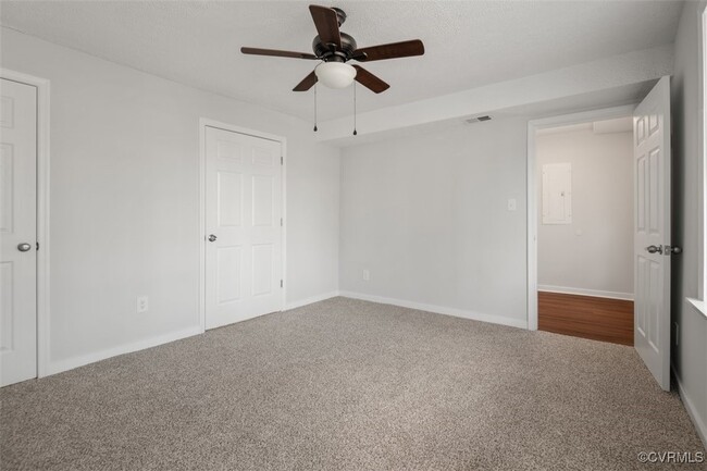 Building Photo - 2818 Midlothian Tpke