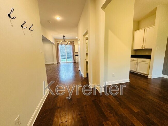 Building Photo - 1128 Belle Pond Ave