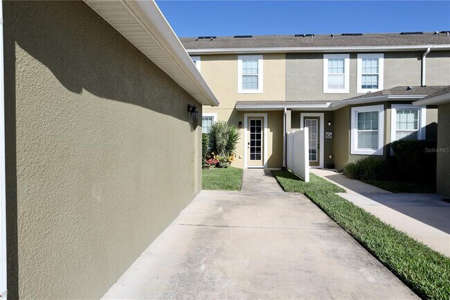 Building Photo - 7912 Northlake Pkwy