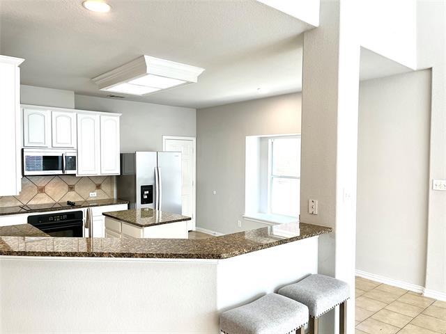 Building Photo - 7205 Middleburg Dr