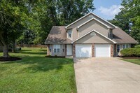 Building Photo - 4917-4919 W. Millbrook Dr.