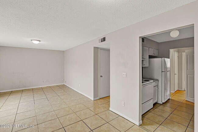 Building Photo - 478 Bentwood Ln