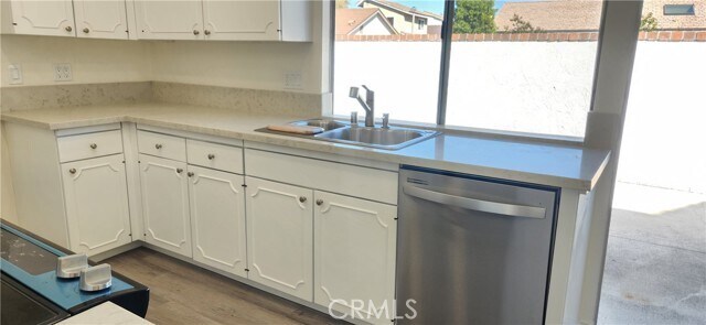 Building Photo - 14421 Pinewood Rd