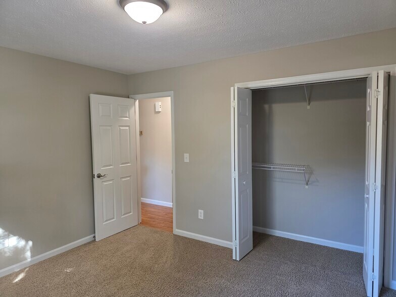 Bedroom2 - 275 Montgomery Ave