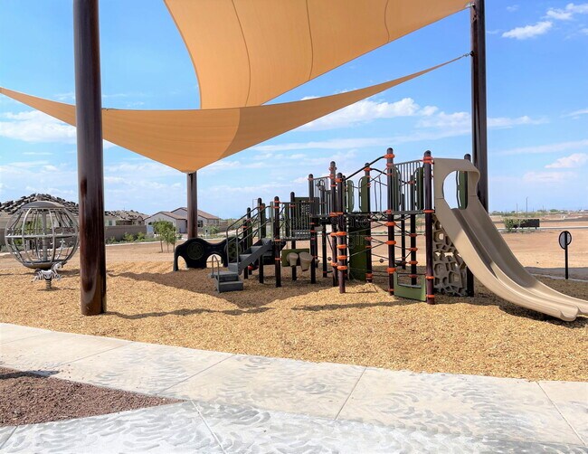 Building Photo - 9426 W Devonshire Ave