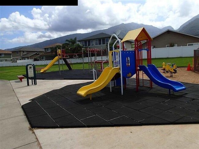 Building Photo - Waikapu Gardens home