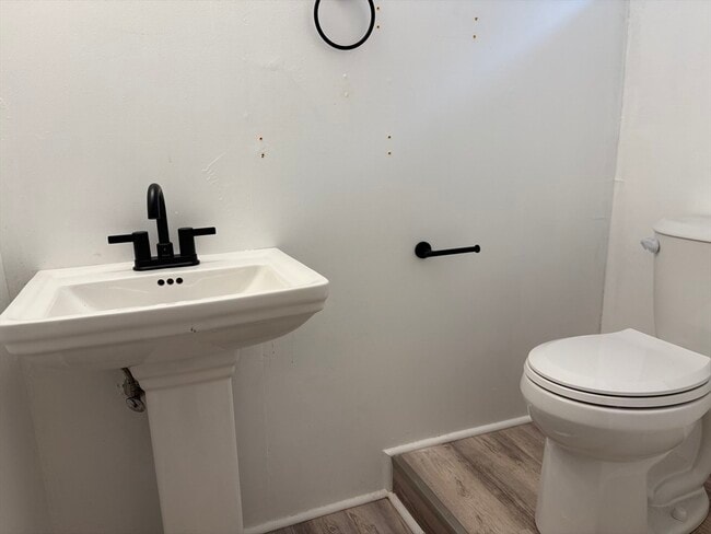 Building Photo - 57 Coburn Ave