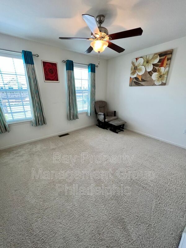 Building Photo - 151 Fairfield Cir N