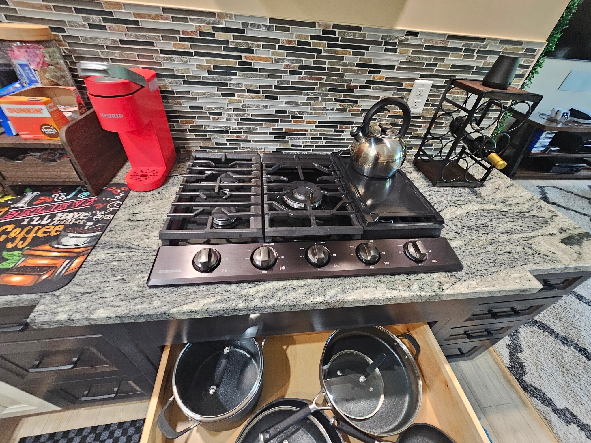 Building Photo - 435 High St