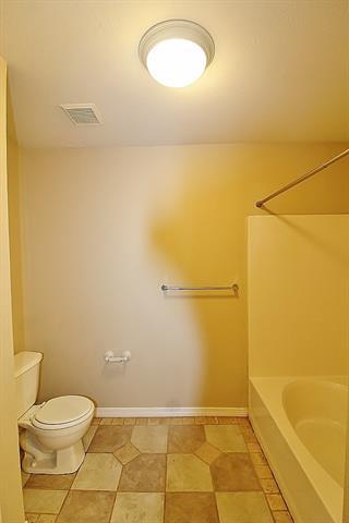 Building Photo - 6209 Donna Dr