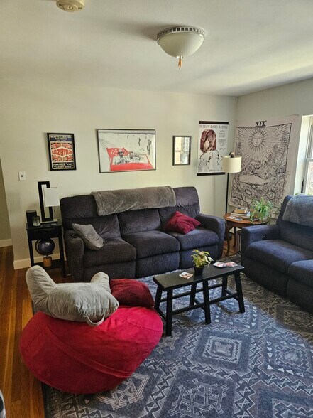 Building Photo - 69 Chiswick Rd