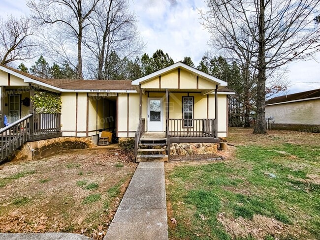 Building Photo - 62 Bybee Woods Dr